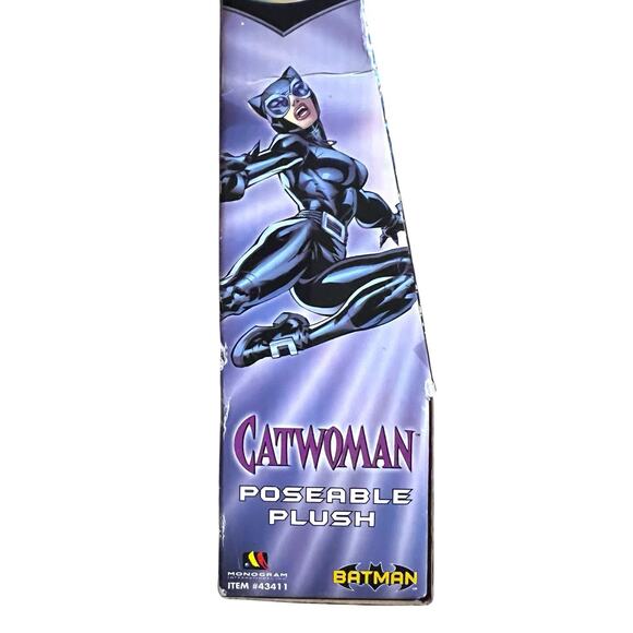 Cat Woman Poseable Plush 14” DC Comics Figure by Monogram NIB - Picture 5 of 10